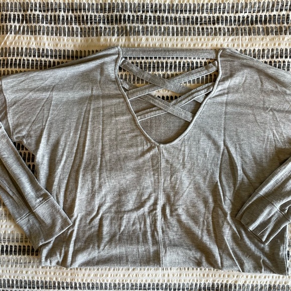 Grey Athleta criss cross CYA sweatshirt - Picture 1 of 4